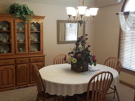 Formal dining room