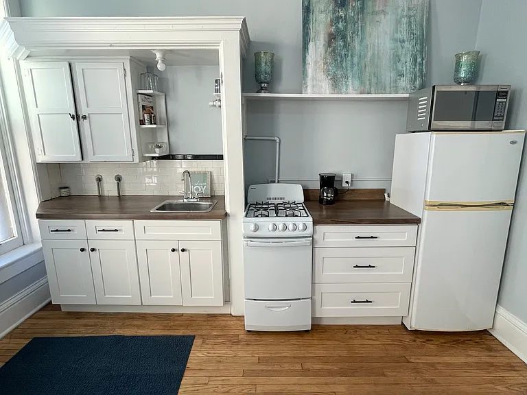 Lafayette Apartment Homes — Photo 16