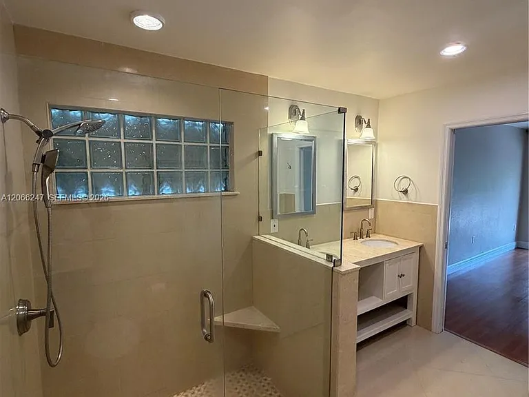 14525 NW 88th Ave — Photo 24