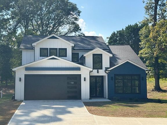 2nd image of 326 Miles Patrick Rd