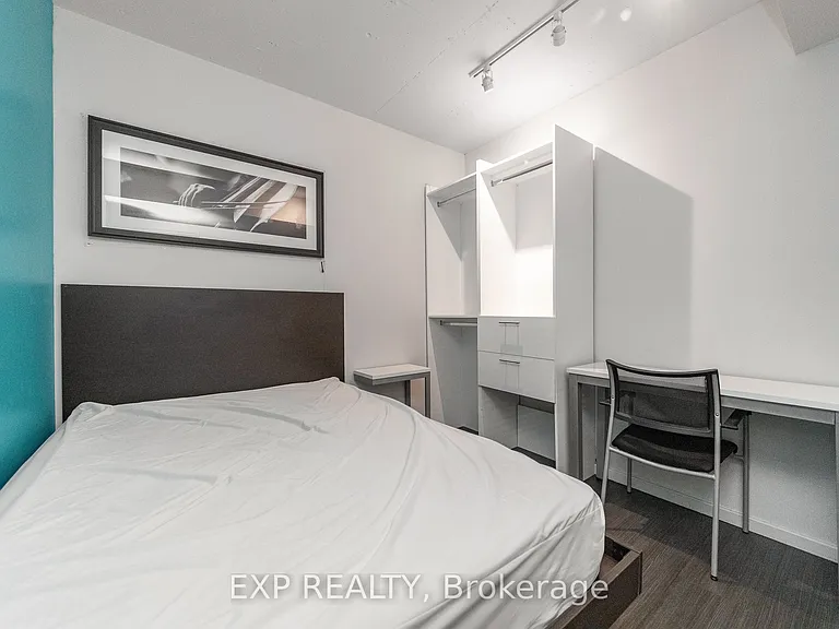 105 Champagne Ave N #2709 — Photo 11