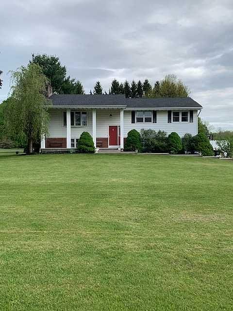 1st image of 270 WATERBURY