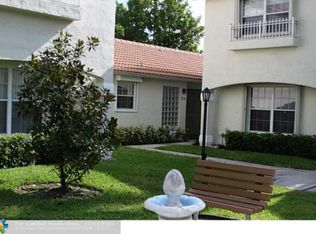 715 NW 108th Ter #715, Pembroke Pines, FL 33026