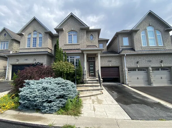 1134 Woodington Ln, Oakville, ON L6H 7T9