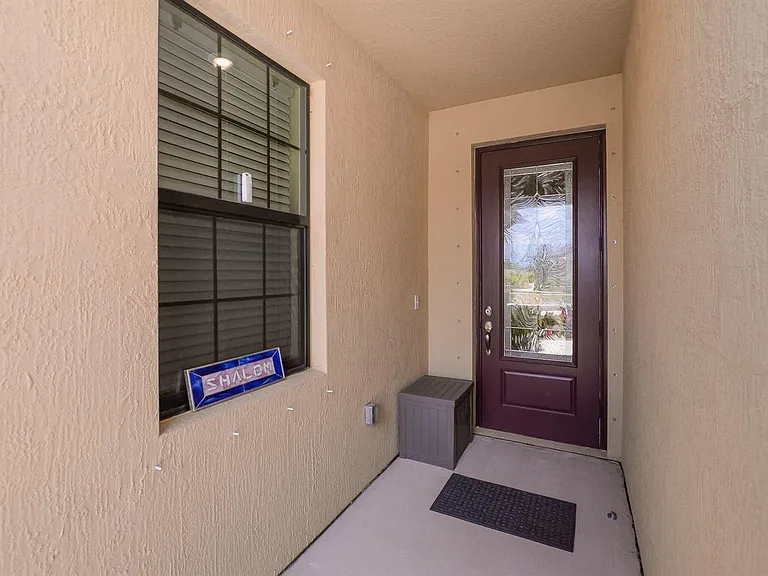 1618 Merriment Way — Photo 3