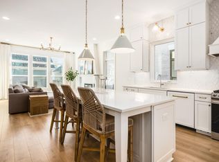 1163 Perry St, Columbus, OH 43201