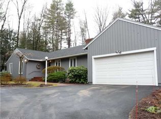 93 Juniper Dr, Avon, CT 06001