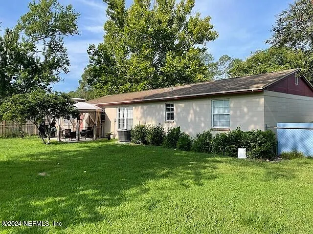 1651 Lisa Dawn Dr — Photo 13
