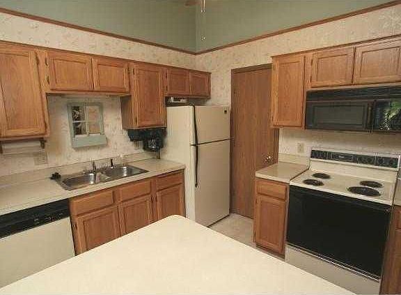 2nd image of 6214 Magda Dr N #C