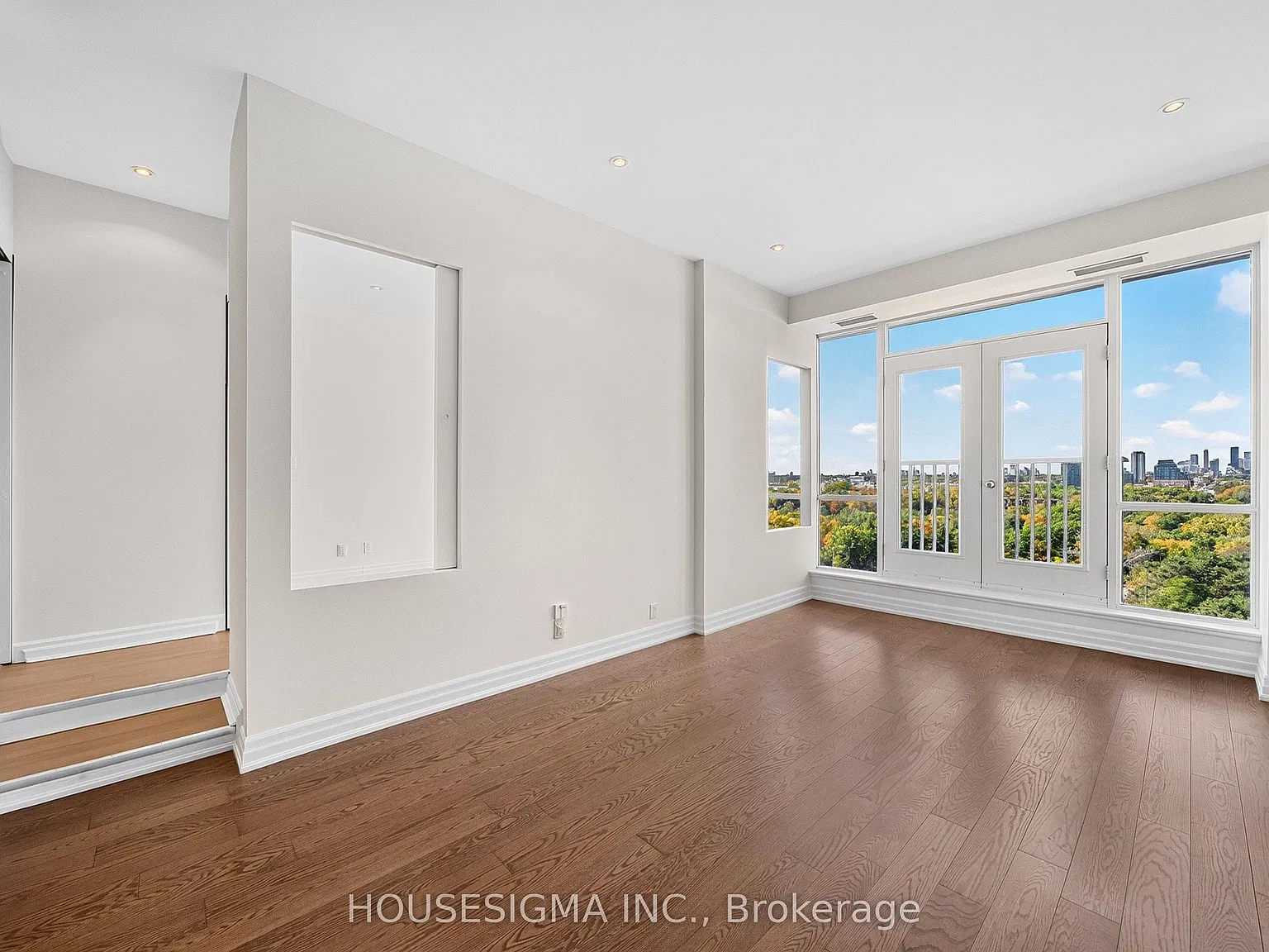 2 bed, $2,500 — Photo 1