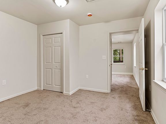5th image of 41 N 16th St