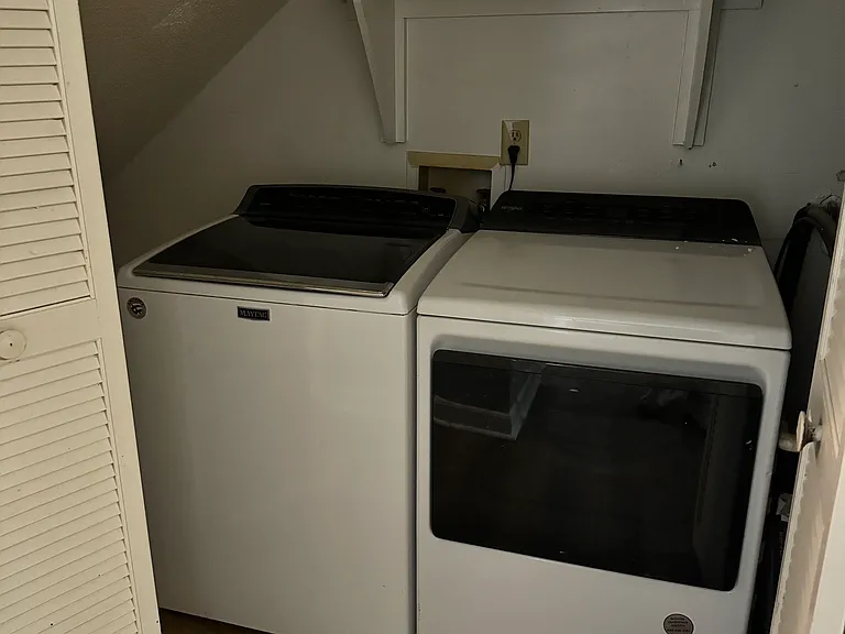 700 B Ave #710 & 708 — Photo 4