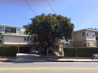 760 S Barrington Ave APT 4, Los Angeles, CA 90049