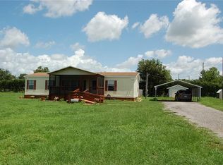 8801 Janmar Rd, Dade City, FL 33525