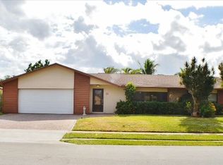 4792 Dorchester Mews, Haverhill, FL 33415