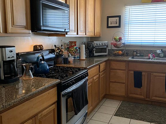 3rd image of 8537 Cashio St