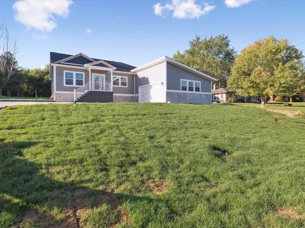 16470 Petro Dr, Mishawaka, IN 46544