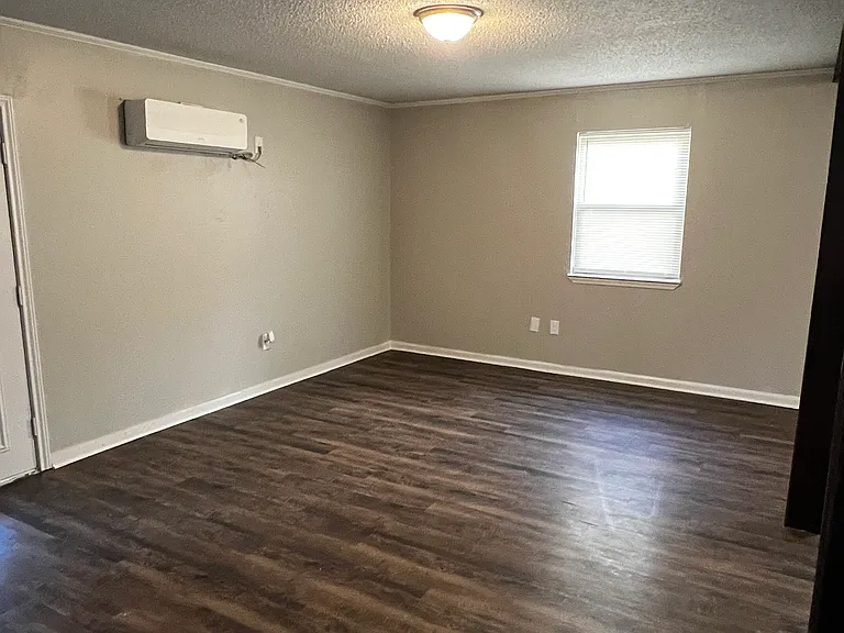 8803 Patricia Lynn Ln — Photo 13