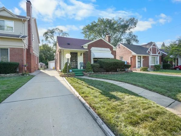 17611 Grandville Ave, Detroit, MI 48219