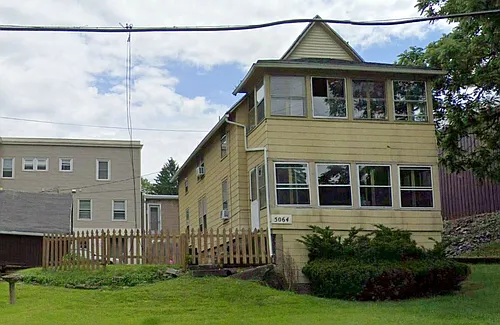 5064 Saint Paul Blvd #UPPER Photo 1