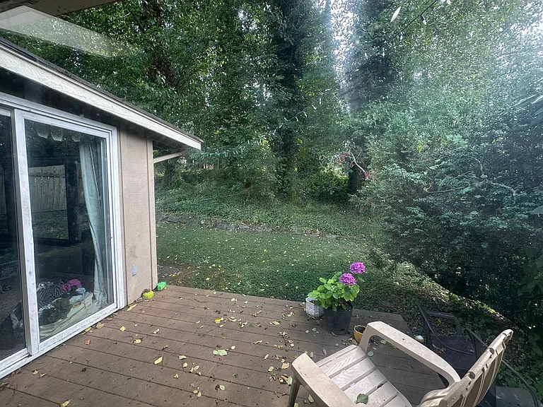 3025 Wilson Avenue Aly — Photo 13