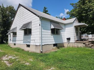 200 S Putnam St, Bunker Hill, IL 62014