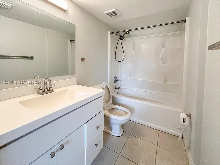 14971 SW 82nd Ln #20308 — Photo 8