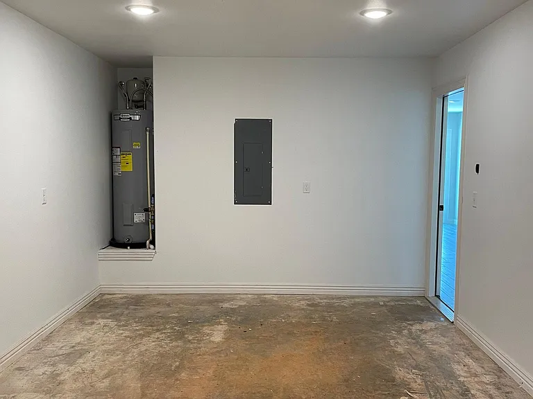 1118 Sheldon Dr #B — Photo 18