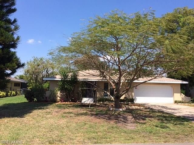 1st image of 1327 SE 37th St