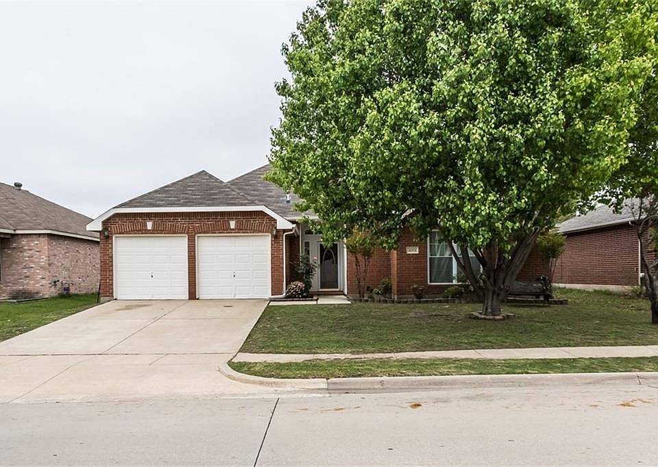 1st image of 4001 Azalea Dr
