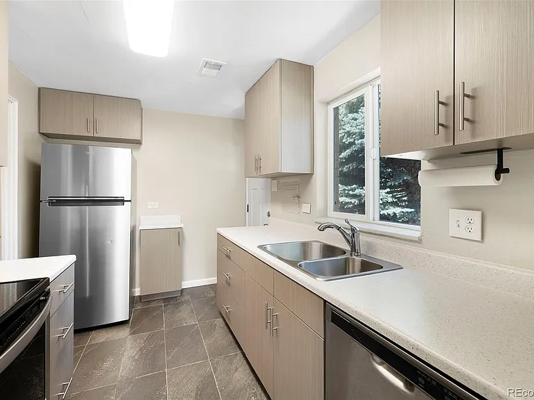 3451 N Cook St — Photo 16