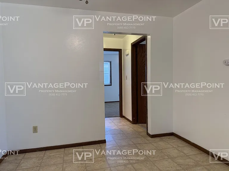 1910 Preble Ave — Photo 11