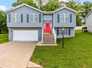 53 Friend Dr, Morgantown, WV