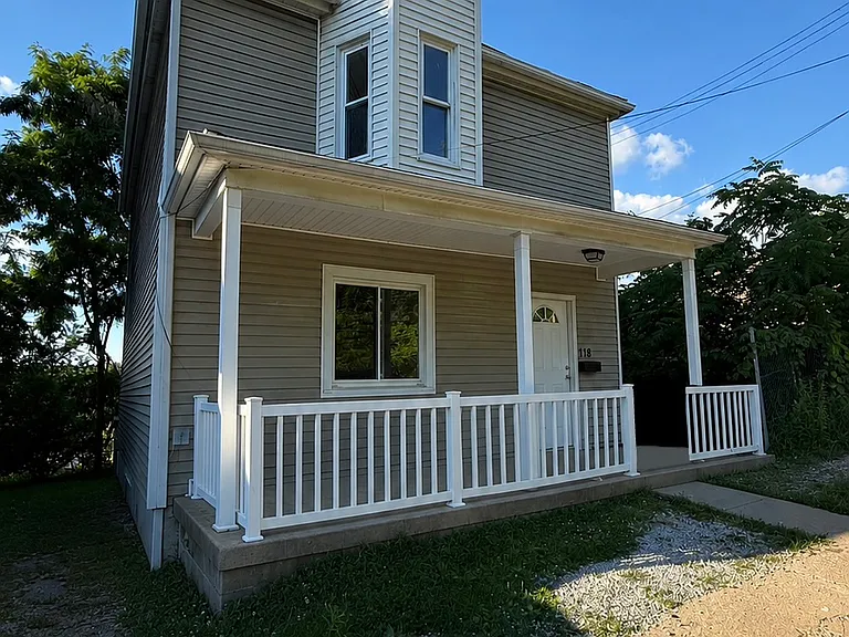 118 Nobles Ln — Photo 1