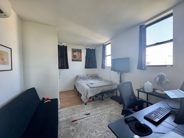 406 Cornelia Street image 1 of 13