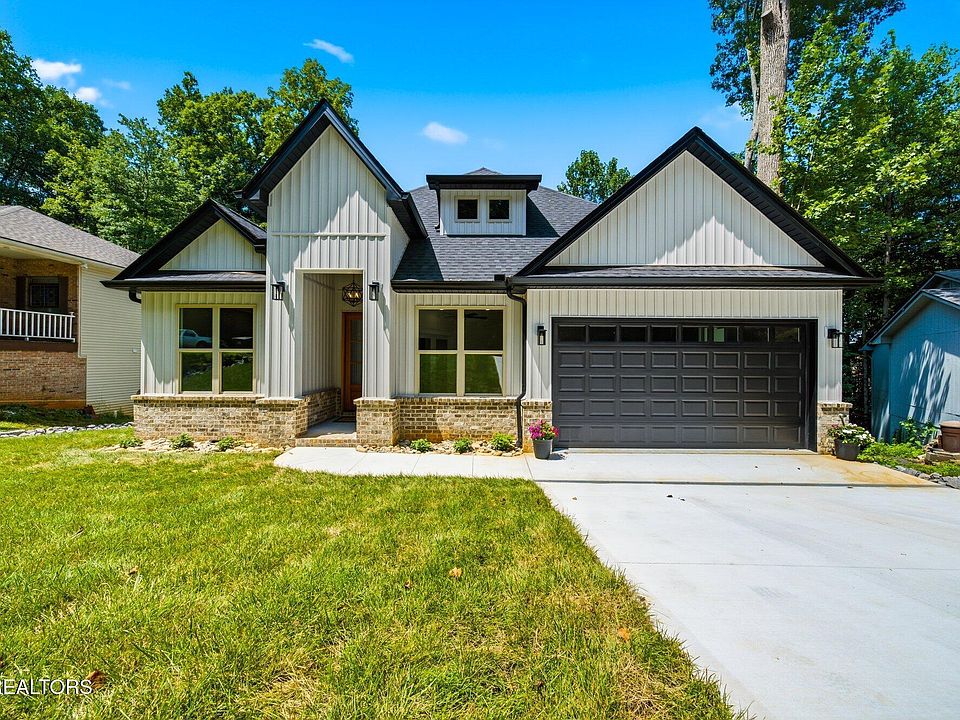 1st image of 153 Inata Cir