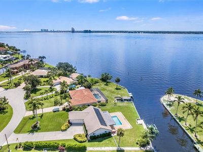 1795 Whitecap Cir, North Fort Myers, FL, 33903