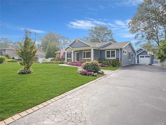 2nd image of 22 Sycamore Ave