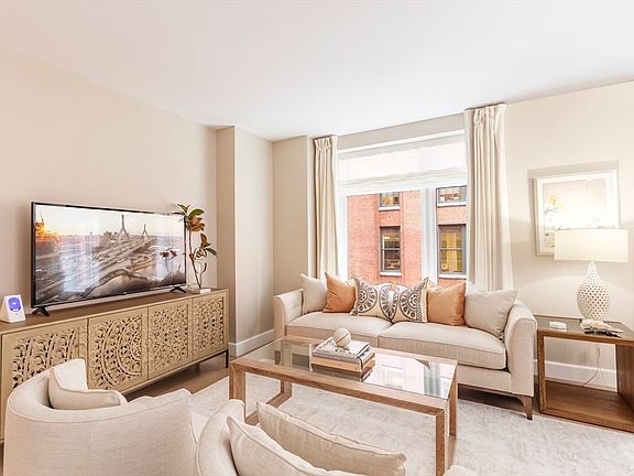 3rd image of 100 Lovejoy Wharf Unit 10K