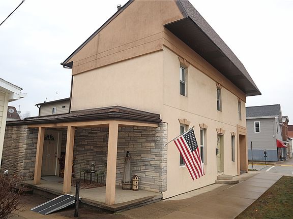 4th image of 156 3rd St