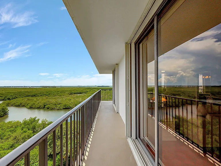 5059 N Highway A1A #701 — Photo 3