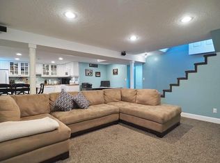 1076 E Luetta Dr, Salt Lake City, UT 84124
