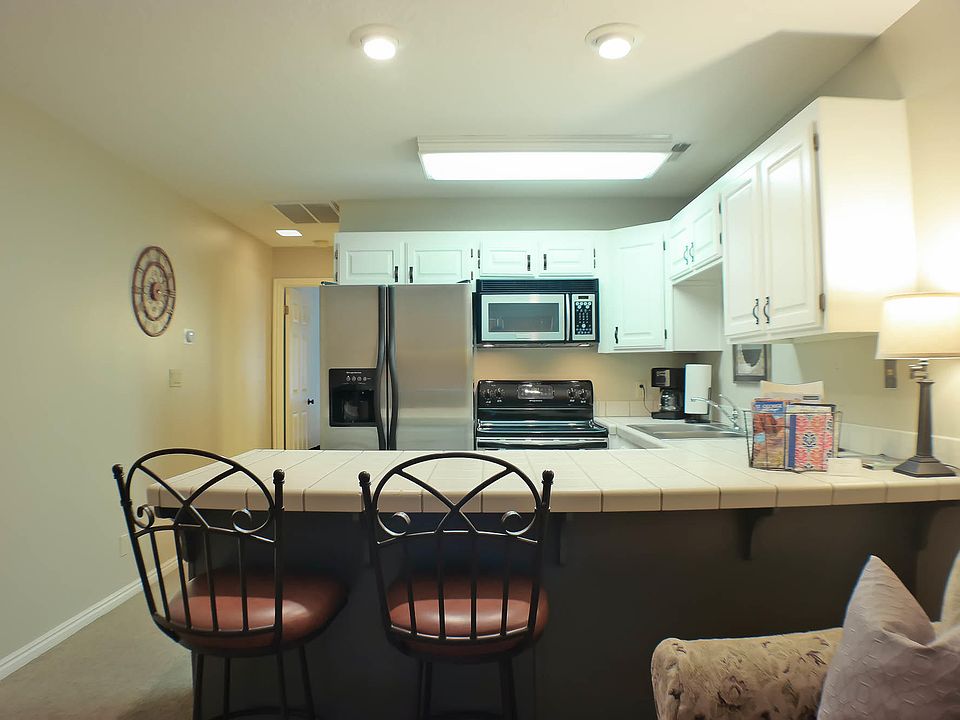 1st image of 1845 W Canyon View Dr APT 1642