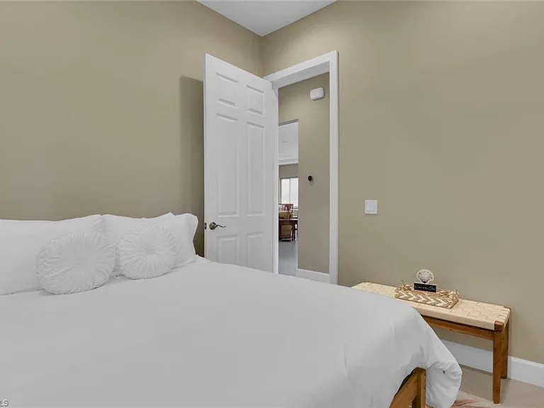 3254 Lakeview Dr — Photo 18