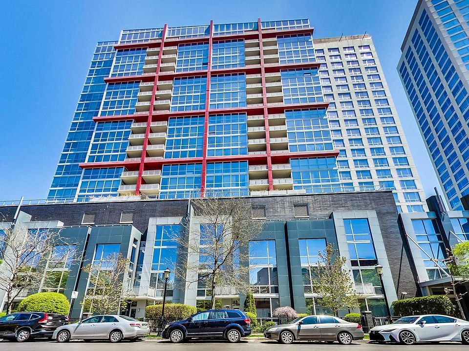 1st image of 1841 S Calumet Ave APT 1405