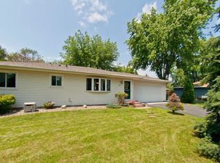 4071 Olivine Dr, Eagan, MN 55122