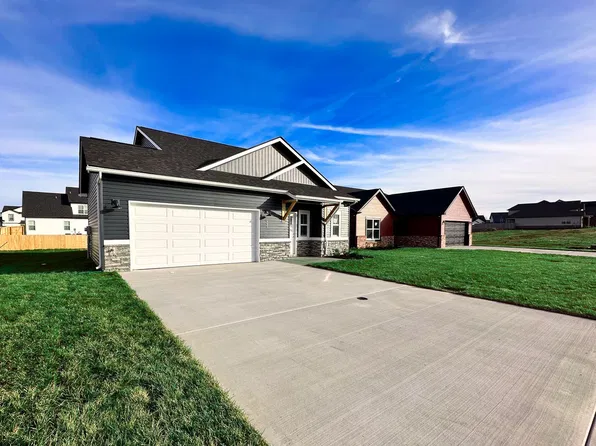 433 Ayden Ln, Clarksville, TN 37042
