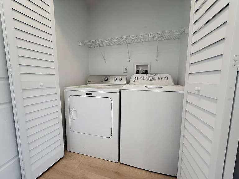 5289 Stacy St #3 — Photo 8