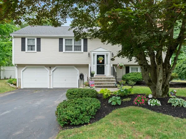119 Hall Dr, Norwell, MA 02061