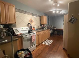 960 W 19th St, Chicago, IL 60608
